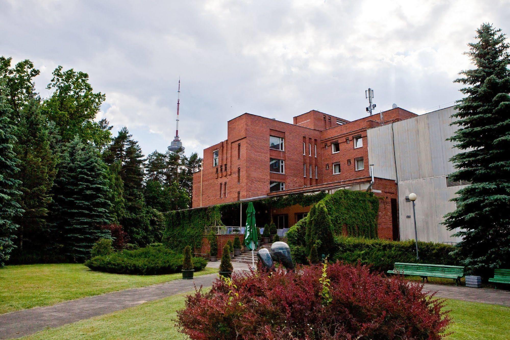 Karolina Park Hotel Vilnius Exterior photo